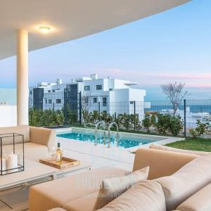 HigueronRentals Chloe by the sea