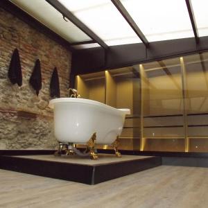 H&H Suite Santa Paula