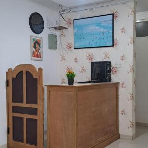ARIMBI GUEST HOUSE