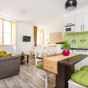 Apartments Mila