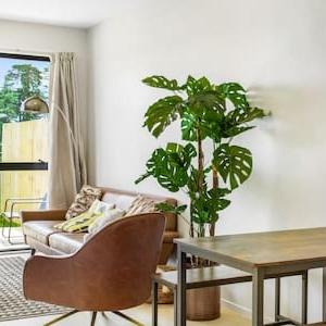 Urban Pulse Townhouse with parking