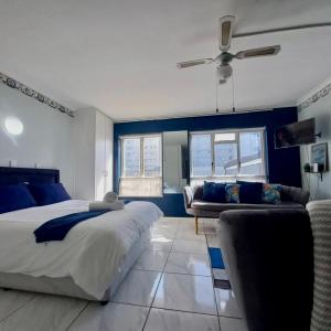 Royal Classico Getaway in Strand Beach