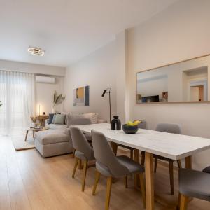 Luxurious Apartment In the Heart of Athens