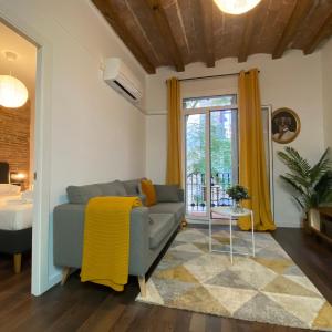 Cosy Urban Oasis 1BD in Poble Sec By MyRentalHost