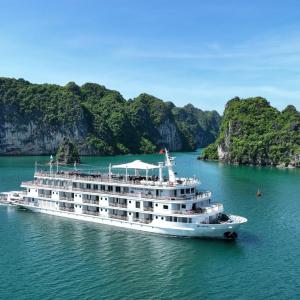 Paradise Grand Cruise - Lan Ha Bay