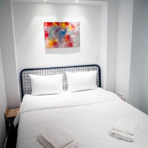 Warm & Trendy Apartment