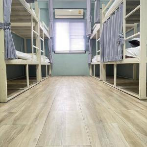 wonderful hostel khaosan