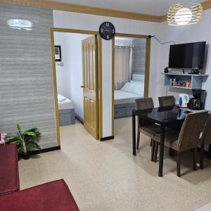 ENTIRE 2BR CONDO UNIT@8 SPATIAL CONDOMINIUM