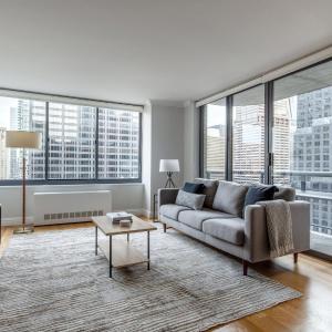 Midtown 1br w doorman wd nr Times Square NYC-1351