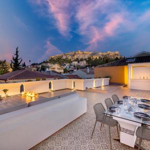 Live Your Myth Villa with Acropolis View Plaka