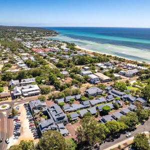 Bay Village Dunsborough