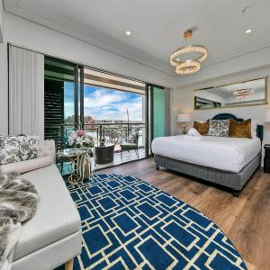 Boutique Viaduct Hideaway