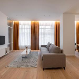 Downtown getaway apartments by Prime Rentals I