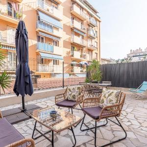 Large Terrace 1 Bdr near Garibaldi Square