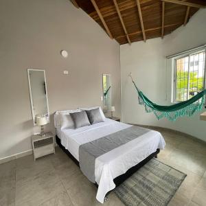 Apartamento con vista a laureles 401
