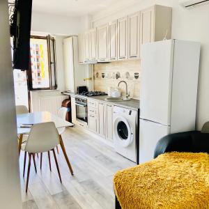 Ultracentral Palas Residence