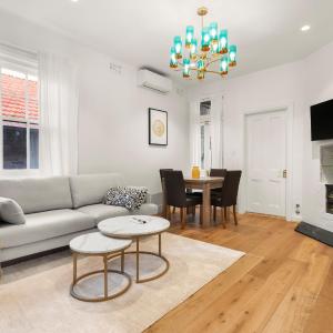 Incredible 2BR with Rooftop Terrace Next to Harbour