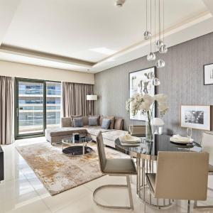 ALiving Classy 1BR I Paramount Towers, Business Bay- 6105