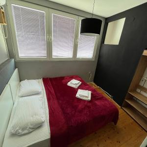 Old Town M - Rooms & Apartments