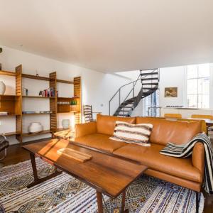 Bellevue Notting Hill 2 Bed by Holland Park
