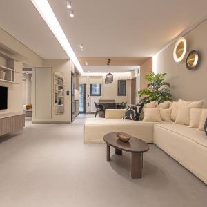 Phaedrus Living: Luxury Modern City Flat Koukaki