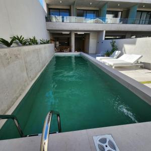 Aventura 204