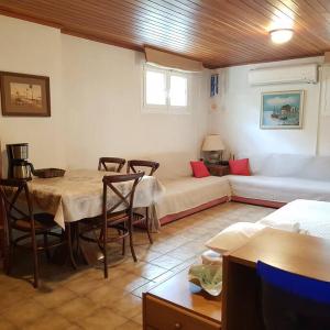 Beautiful Studio at Glyfada