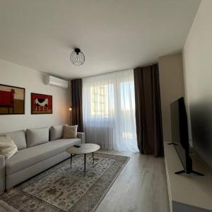SkyNest Apartments