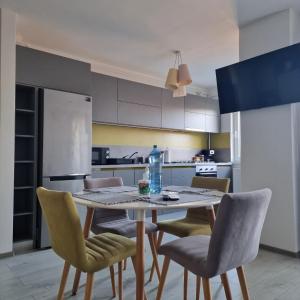 Gray apartment nearby Amethyst & Vivo Mall