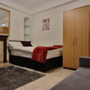 4 Bed Flat - Sleeps 12 - Pets - Wifi