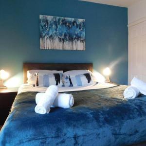 Lorne Lodge Central Swindon