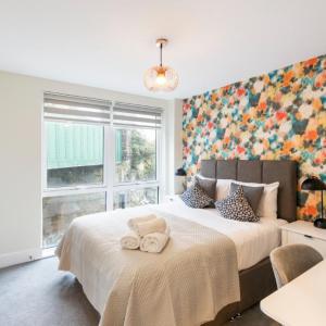 Sleek and Modern 2-BR 1 mile to Borough Market