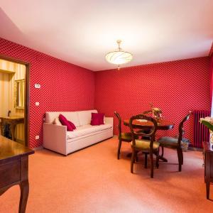 Lover's Nest in San Marco square