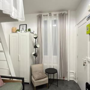 Cozy studio in Paris 15eme