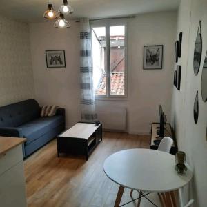 Le Black and White cosy studio Toulouse centre