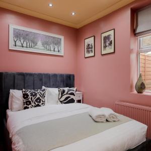 Stylish 2 Bedrooms Flat Sleeps 6 & Garden London Zone 2 cls Central