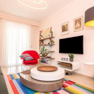 Three Bedrooms Apt in Kallithea