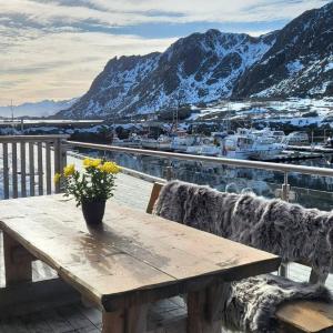 Spectacular fisherman's cabin in an authentic Lofoten setting