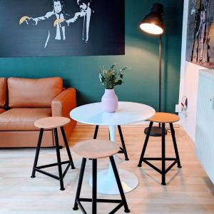 Rooftop Art Apartment, E-Roller,Ausblick,WLAN,TV, Netflix