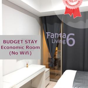 Budget Stay "NoWIFI" Studio Taman Anggrek Residences at Central City Economic Room