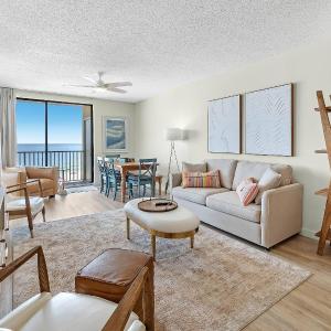 Romar Place 403