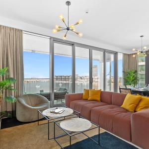 Palm View Paradise 3 bed apartment w private beach