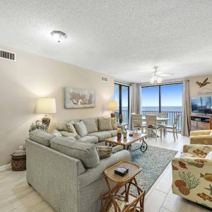 Romar Place 703