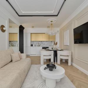 Luxurious 13th Floor Beige Apartment in Wrocław with Furnished Balcony by Renters Prestige