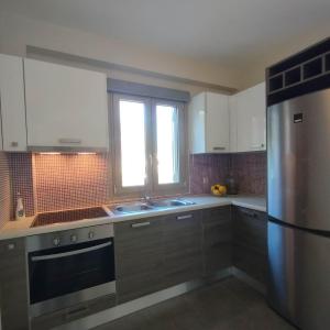 Angelos Apartment 2 karavomylos