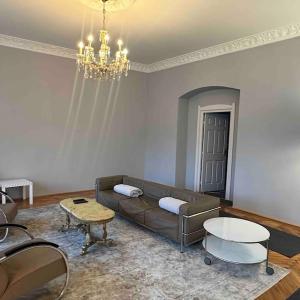 197 m2-4 BR, 3 Bath,A/C,Center, Opera