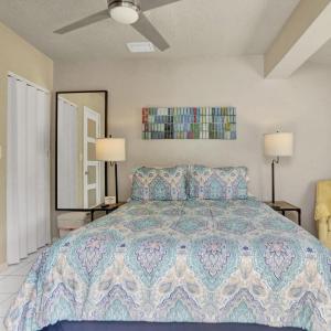 Private studio 5 min walk to Wilton Drive
