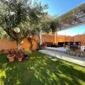 El Jardin de la Palmera con 2 Parking