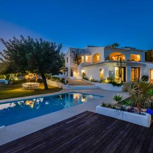 Naraya - Managed By Almarina Villas