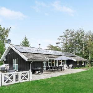 Lovely Home In Græsted With Kitchen